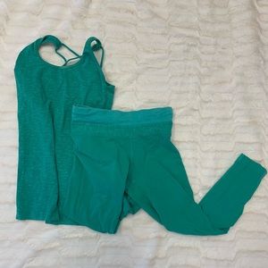 Turquoise Hard Tail workout set